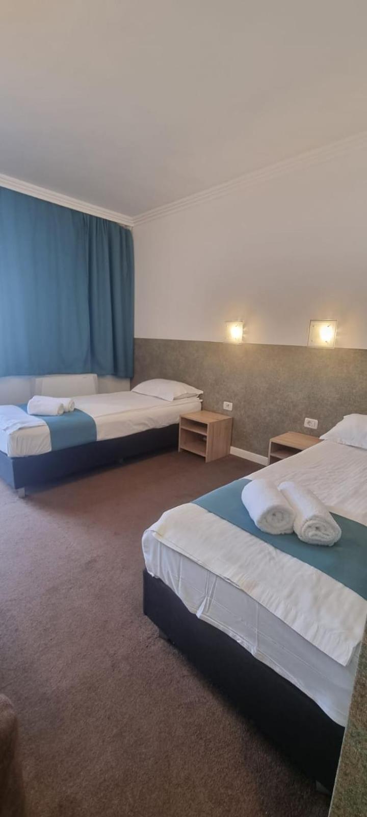 Motel Cet Arad Exterior foto